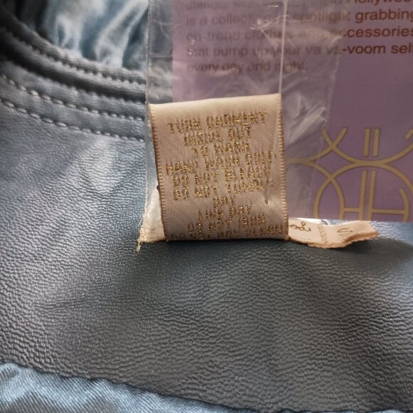 Hot in Hollywood Vegan Leather Blue Short Baddie  Jacket Women’s Size S NWT - Picture 7 of 16